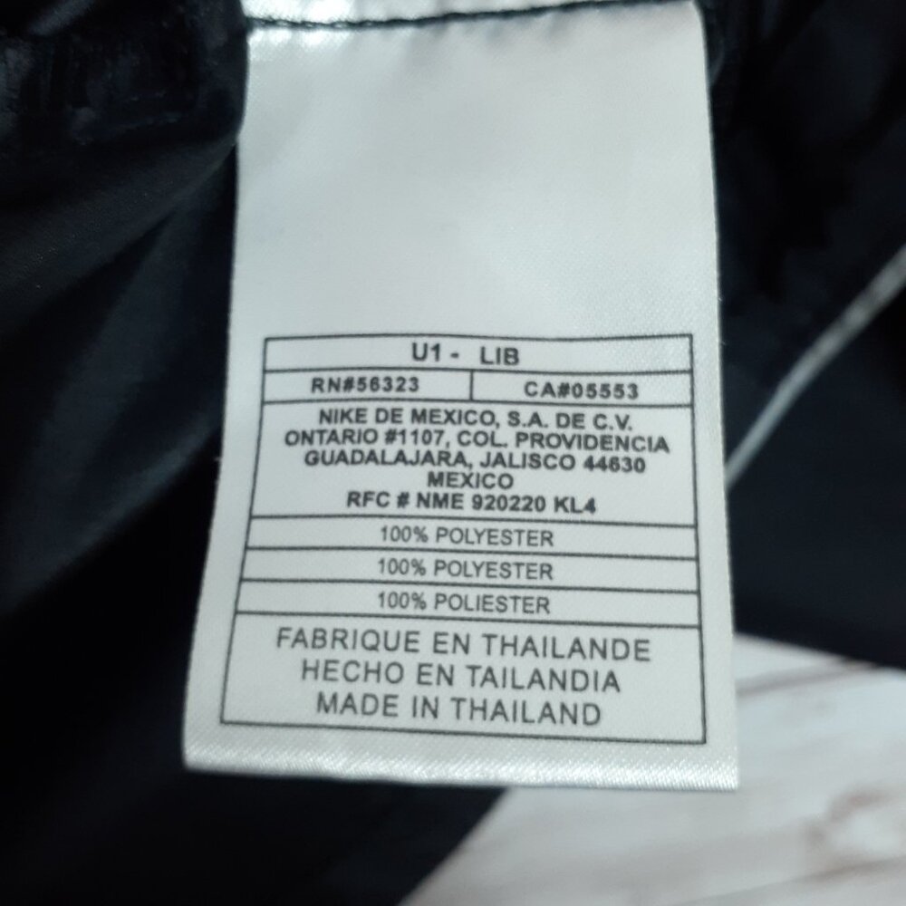 Nike Womens Clima fit Windbreaker Jacket M 8-10 Full Zip Black 616 - Picture 6 of 7